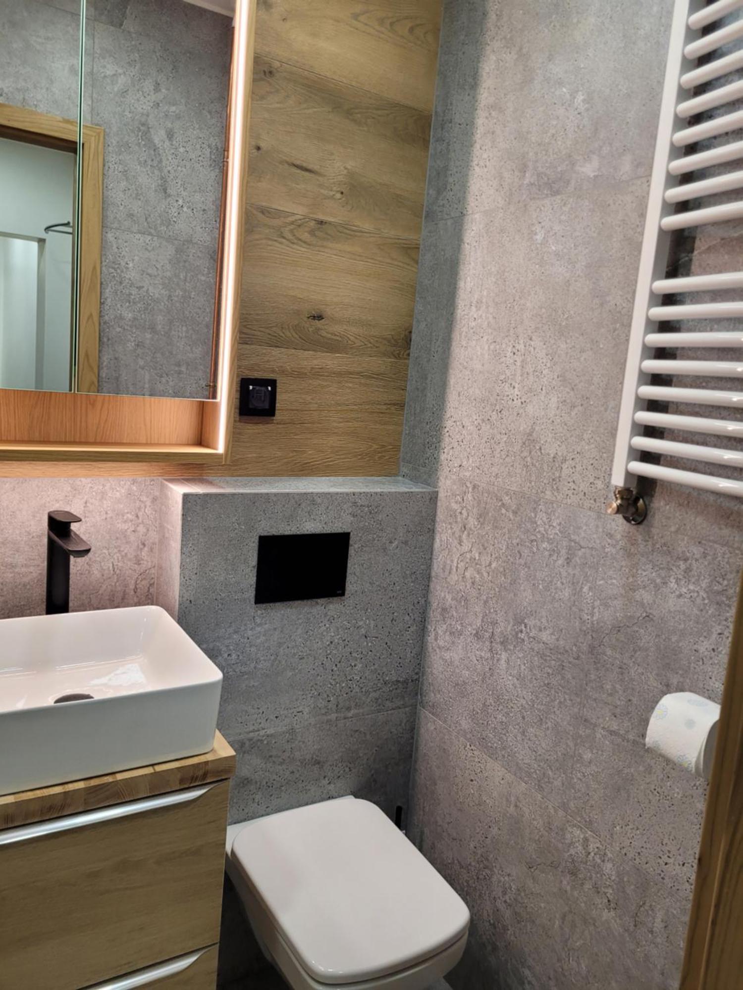 Apartament Radiostacja III Z Ogrodkiem, Parking Free Gliwice Zewnętrze zdjęcie